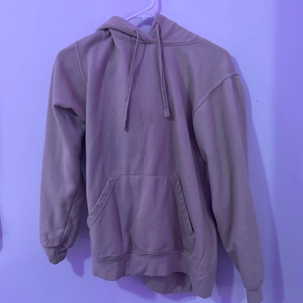sweatshirt (PrettyLittleThing) Worn a couple times